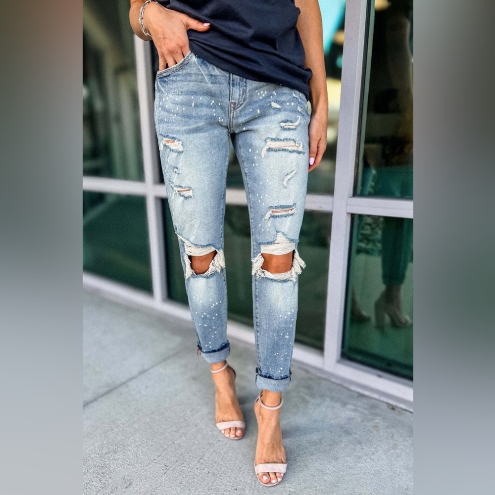 Kancan Juniors Size 11/29 Distressed Paint Spattered Boyfriend Style Jeans